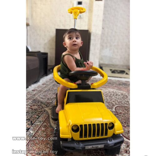 ماشین چهارچرخ جیپ زرد