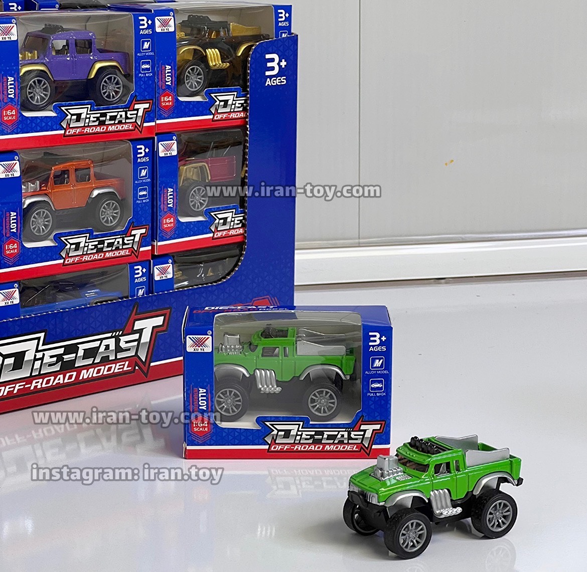 ماشین فلزی کوچک بسته ای