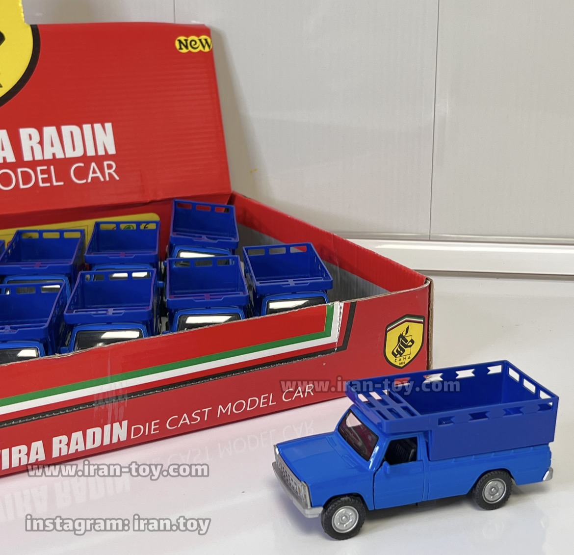 ماشین نیسان آبی فلزی - تصویر 2