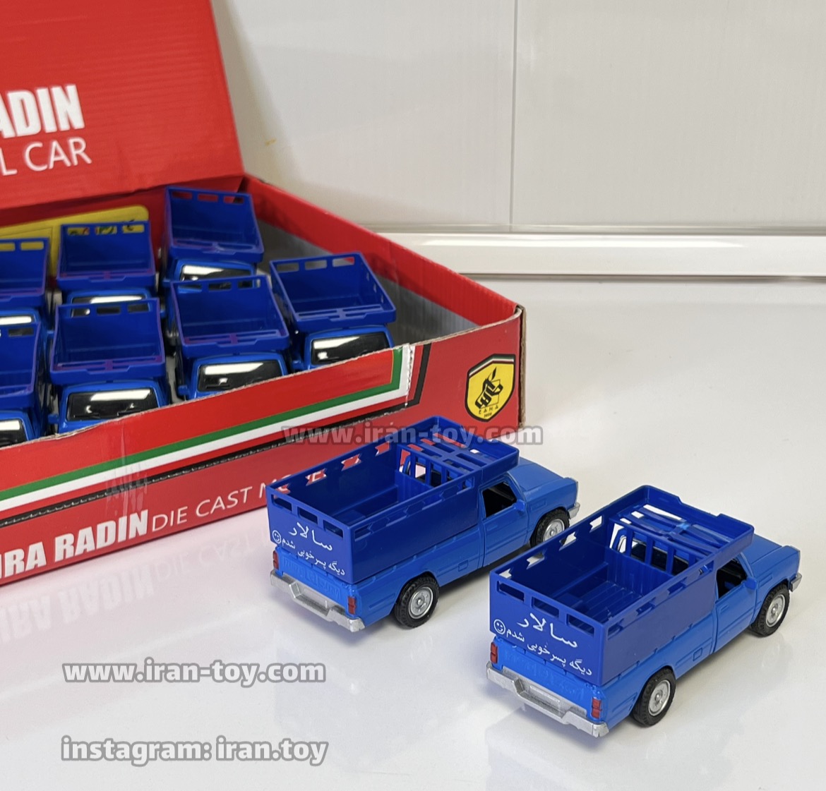 ماشین نیسان آبی فلزی - تصویر 4