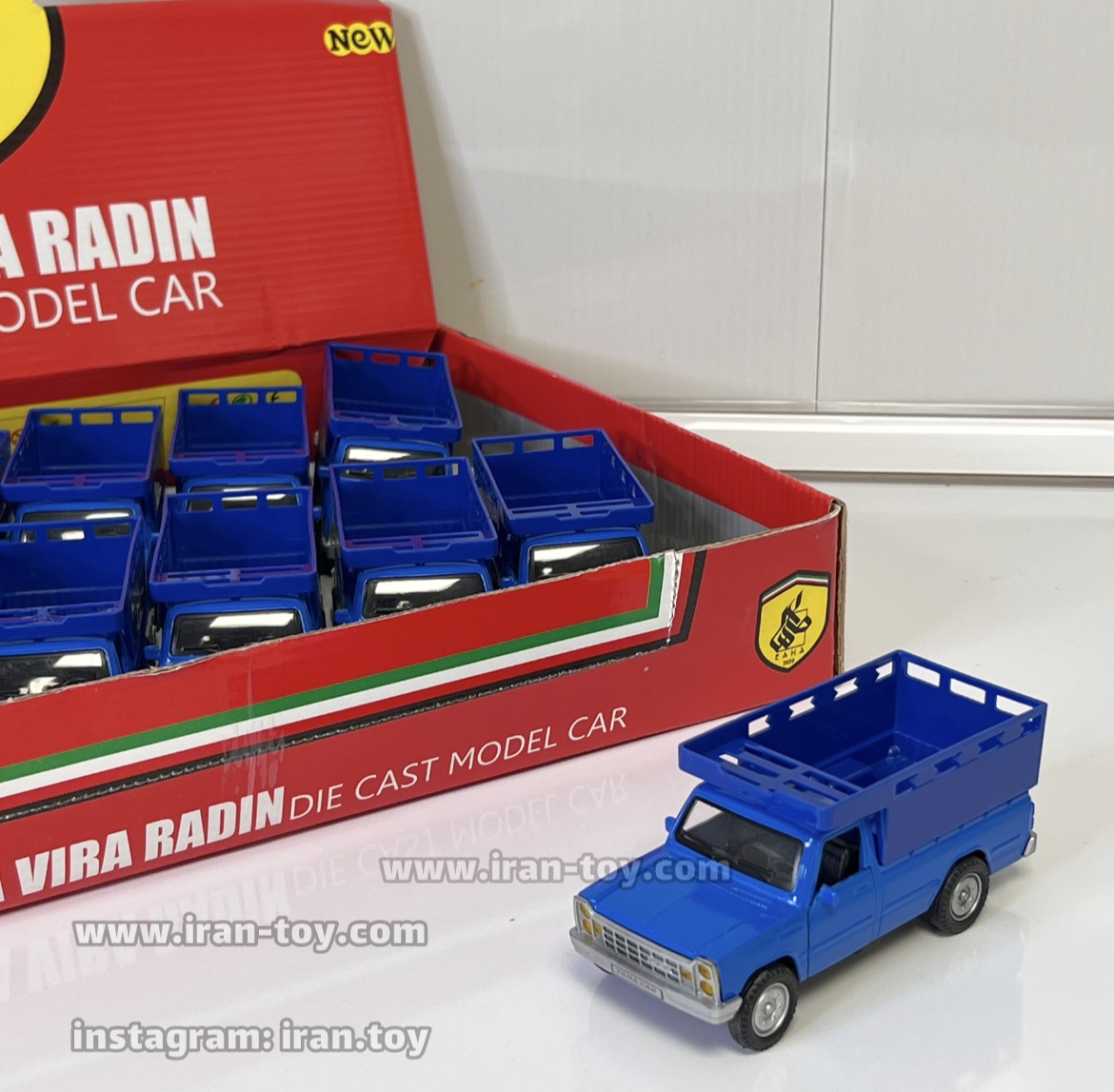 ماشین نیسان آبی فلزی - تصویر 5